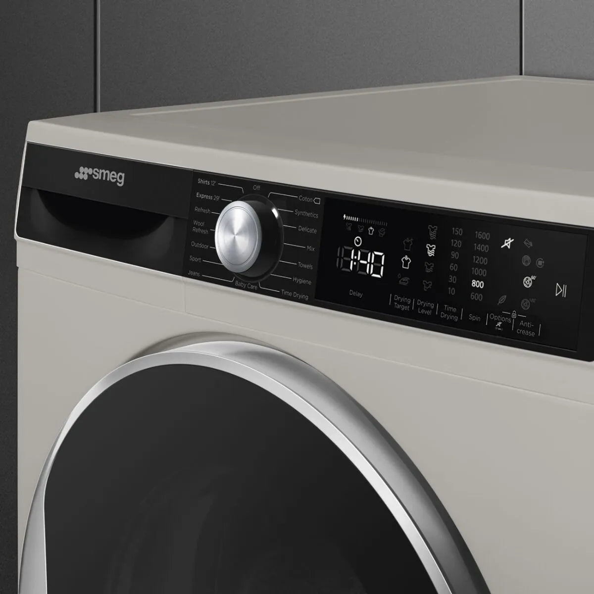 Smeg 7kg Silver Free Standing Tumble Dryer